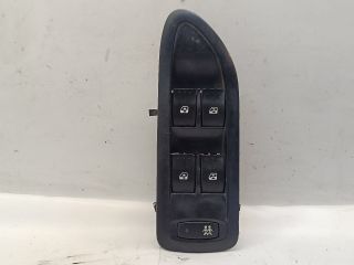 bontott RENAULT LAGUNA II Ablakemelő Kapcsoló Négyes / Kettes