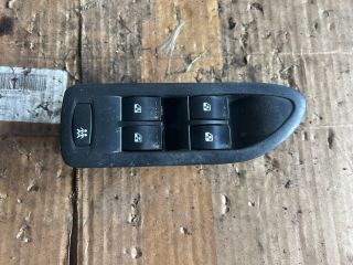 bontott RENAULT LAGUNA II Ablakemelő Kapcsoló Négyes / Kettes
