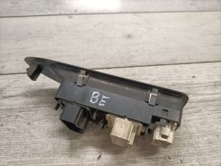 bontott RENAULT LAGUNA II Ablakemelő Kapcsoló Négyes / Kettes