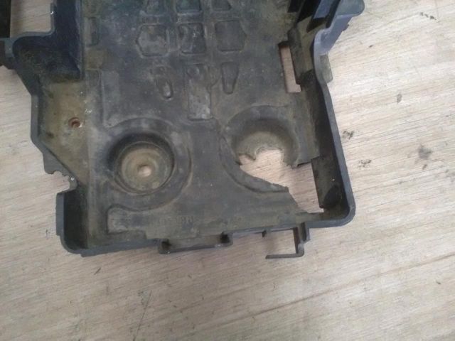 bontott RENAULT LAGUNA II Akkumulátor Tartó