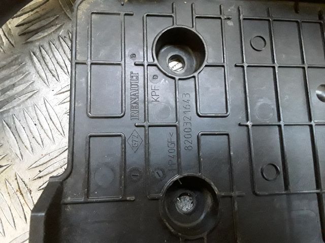 bontott RENAULT LAGUNA II Akkumulátor Tartó