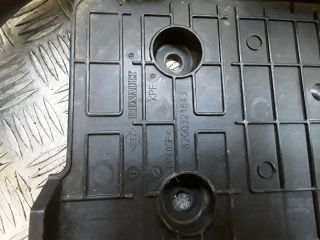 bontott RENAULT LAGUNA II Akkumulátor Tartó