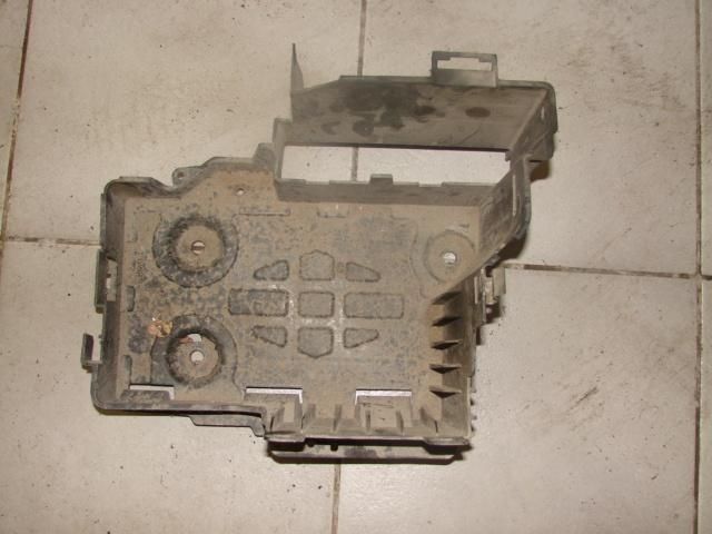 bontott RENAULT LAGUNA II Akkumulátor Tartó