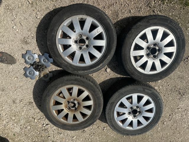 bontott RENAULT LAGUNA II Alufelni Szett Gumival