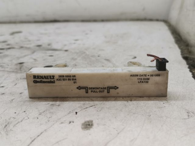 bontott RENAULT LAGUNA II Antenna Erősítő