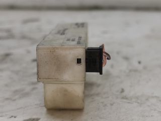 bontott RENAULT LAGUNA II Antenna Erősítő