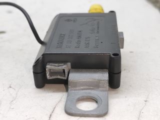 bontott RENAULT LAGUNA II Antenna Erősítő