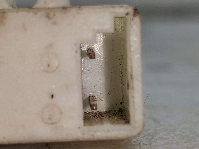 bontott RENAULT LAGUNA II Antenna Erősítő