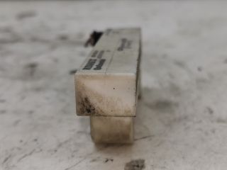 bontott RENAULT LAGUNA II Antenna Erősítő