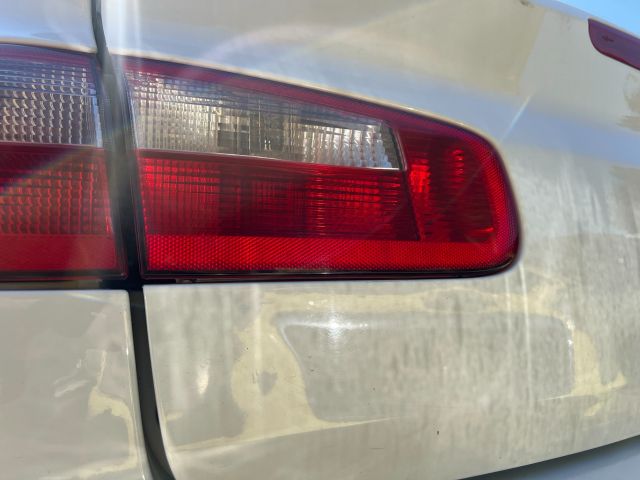 bontott RENAULT LAGUNA II Bal Belső Hátsó Lámpa