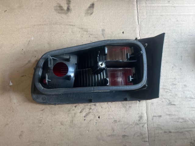 bontott RENAULT LAGUNA II Bal Belső Hátsó Lámpa