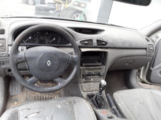 bontott RENAULT LAGUNA II Bal C Oszlop Oldalablak Üveg