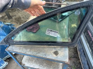 bontott RENAULT LAGUNA II Bal C Oszlop Oldalablak Üveg