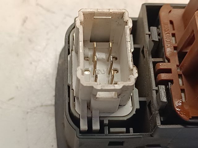 bontott RENAULT LAGUNA II Bal első Ablakemelő Kapcsoló