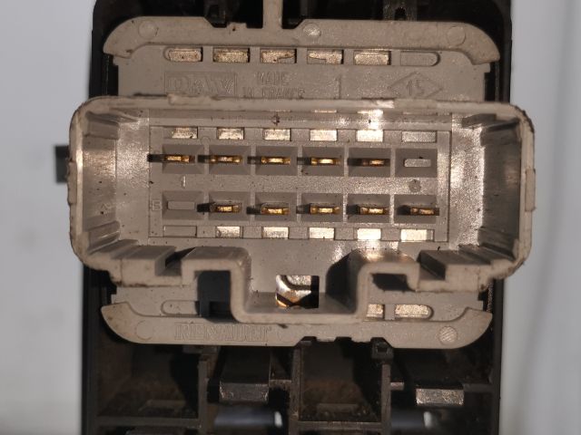 bontott RENAULT LAGUNA II Bal első Ablakemelő Kapcsoló