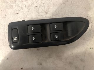 bontott RENAULT LAGUNA II Bal első Ablakemelő Kapcsoló
