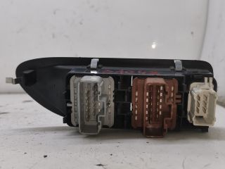 bontott RENAULT LAGUNA II Bal első Ablakemelő Kapcsoló