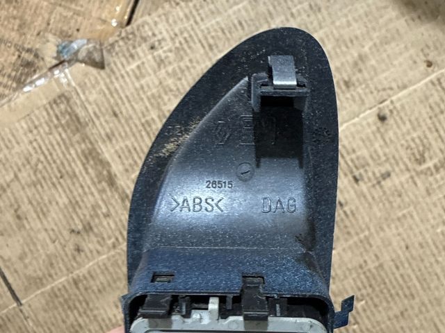 bontott RENAULT LAGUNA II Bal első Ablakemelő Kapcsoló