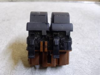 bontott RENAULT LAGUNA II Bal első Ablakemelő Kapcsoló