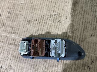 bontott RENAULT LAGUNA II Bal első Ablakemelő Kapcsoló