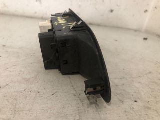 bontott RENAULT LAGUNA II Bal első Ablakemelő Kapcsoló
