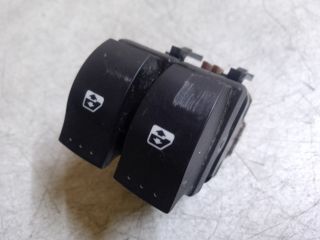 bontott RENAULT LAGUNA II Bal első Ablakemelő Kapcsoló