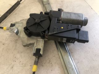 bontott RENAULT LAGUNA II Bal első Ablakemelő Szerkezet (Elektromos)