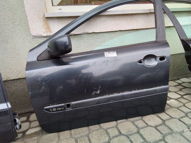 bontott RENAULT LAGUNA II Bal első Ajtó (Részeivel)