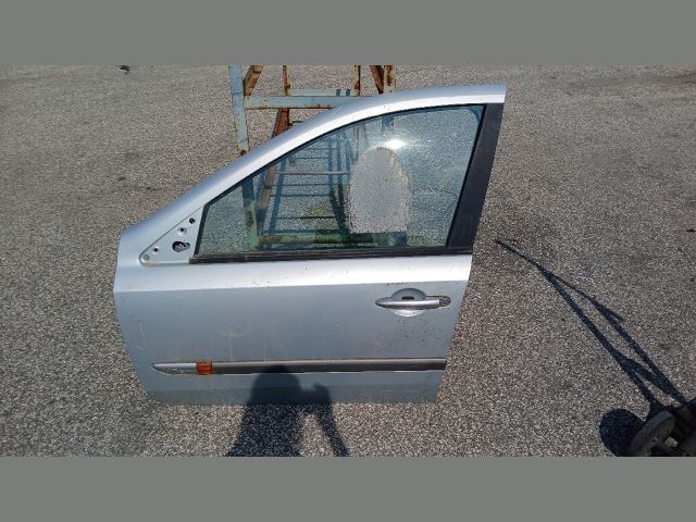 bontott RENAULT LAGUNA II Bal első Ajtó (Üres lemez)
