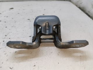 bontott RENAULT LAGUNA II Bal első Alsó Zsanér