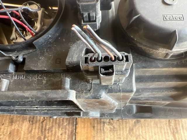 bontott RENAULT LAGUNA II Bal Fényszóró