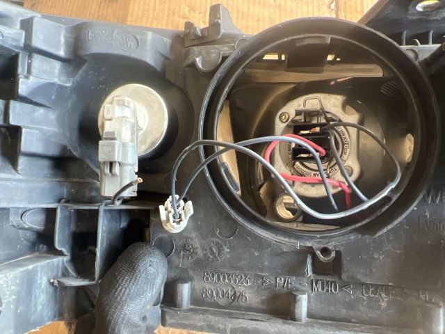 bontott RENAULT LAGUNA II Bal Fényszóró