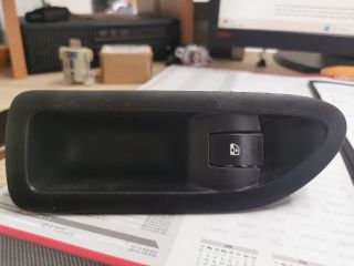 bontott RENAULT LAGUNA II Bal hátsó Ablakemelő Kapcsoló