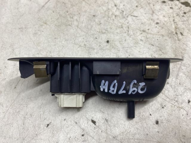 bontott RENAULT LAGUNA II Bal hátsó Ablakemelő Kapcsoló