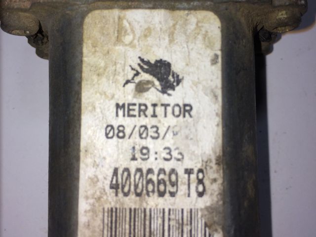 bontott RENAULT LAGUNA II Bal hátsó Ablakemelő Motor