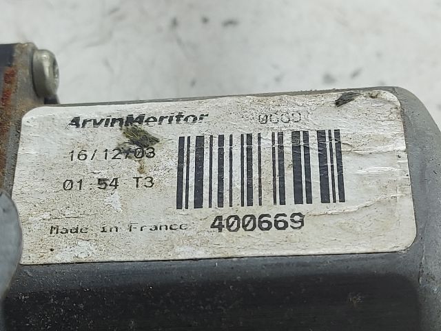 bontott RENAULT LAGUNA II Bal hátsó Ablakemelő Szerkezet (Elektromos)