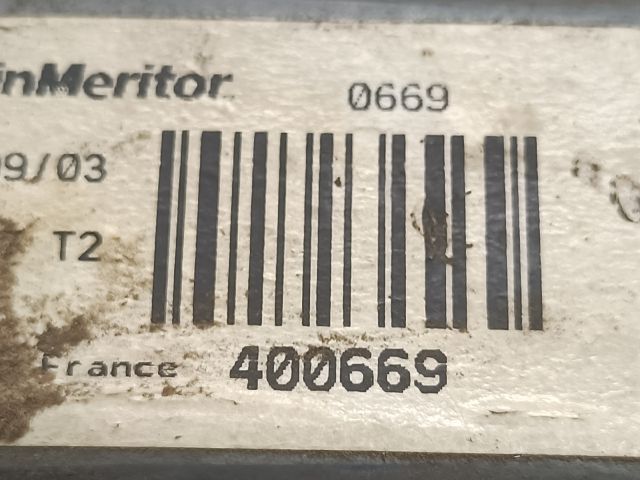 bontott RENAULT LAGUNA II Bal hátsó Ablakemelő Szerkezet (Elektromos)