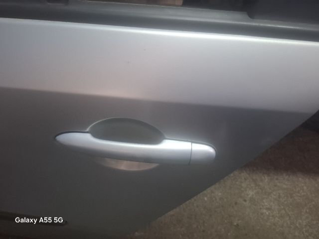 bontott RENAULT LAGUNA II Bal hátsó Ajtó (Részeivel)