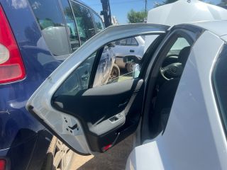 bontott RENAULT LAGUNA II Bal hátsó Ajtó (Üres lemez)