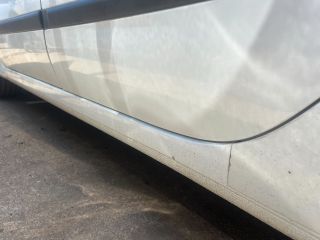 bontott RENAULT LAGUNA II Bal hátsó Ajtó (Üres lemez)