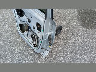 bontott RENAULT LAGUNA II Bal hátsó Ajtó (Üres lemez)