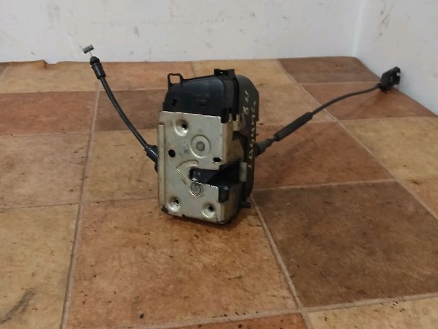 bontott RENAULT LAGUNA II Bal hátsó Ajtózár