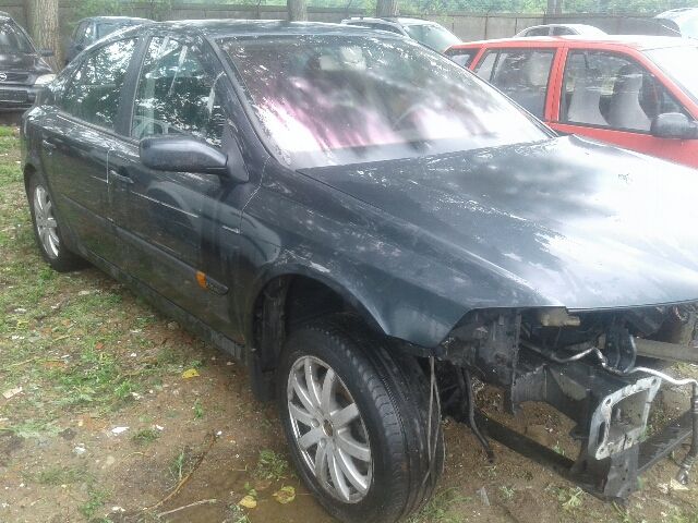 bontott RENAULT LAGUNA II Bal hátsó Fixüveg (Ajtóban)