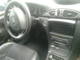 bontott RENAULT LAGUNA II Bal hátsó Fixüveg (Ajtóban)