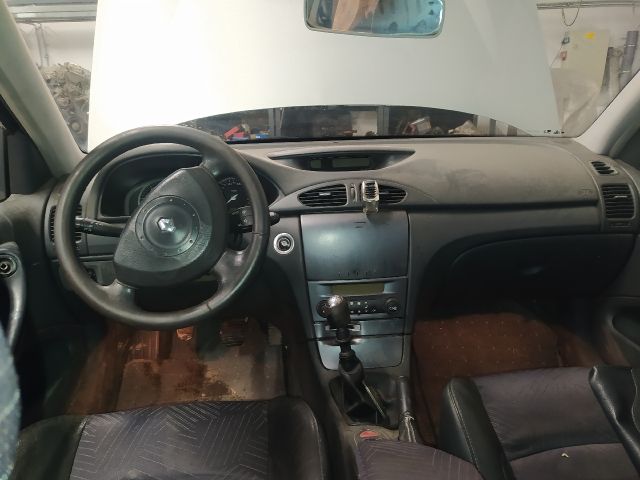 bontott RENAULT LAGUNA II Bal hátsó Kapaszkodó (Felső)