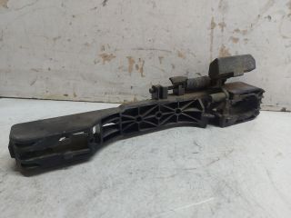 bontott RENAULT LAGUNA II Bal hátsó Külső Kilincsfészek