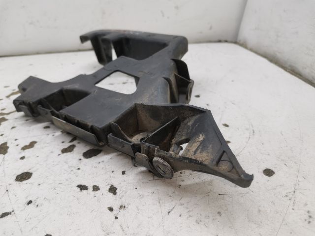 bontott RENAULT LAGUNA II Bal hátsó Oldal Lökhárító Tartó (Műanyag)