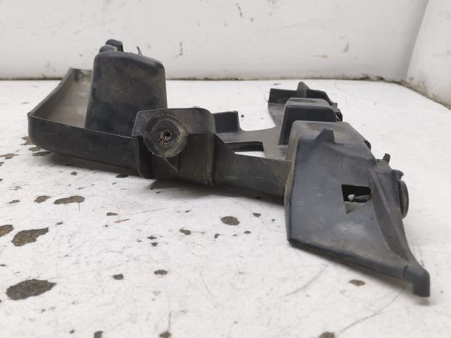 bontott RENAULT LAGUNA II Bal hátsó Oldal Lökhárító Tartó (Műanyag)