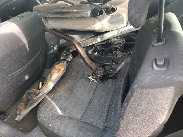 bontott RENAULT LAGUNA II Bal hátsó Zsanér