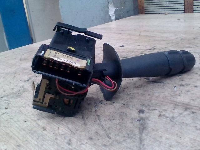 bontott RENAULT LAGUNA II Bal Kormánykapcsoló Irányjelző